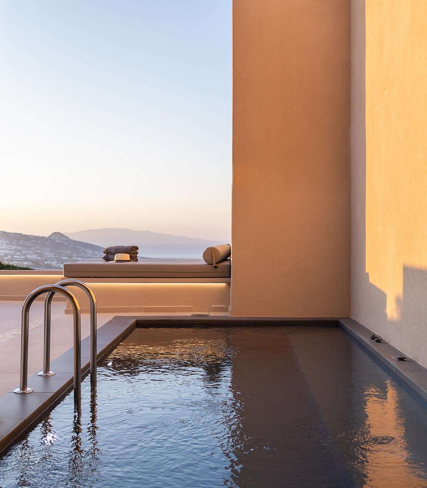 Obsidian Suite with Private Heated Pool